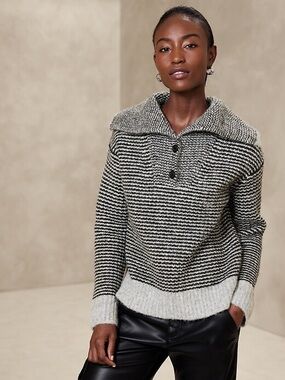 NWT Banana Republic Chunky Knit Wide Collared Sweater Gray/White Size Large